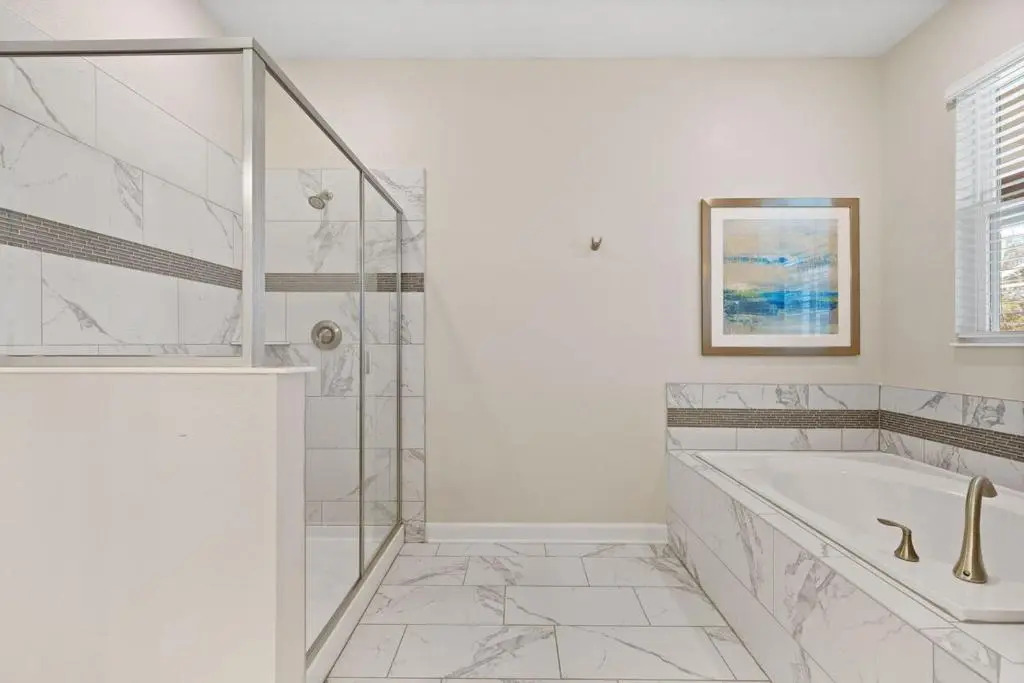 Come to Stay a FEW Miles to Disney Large Pool Home Sleep 36