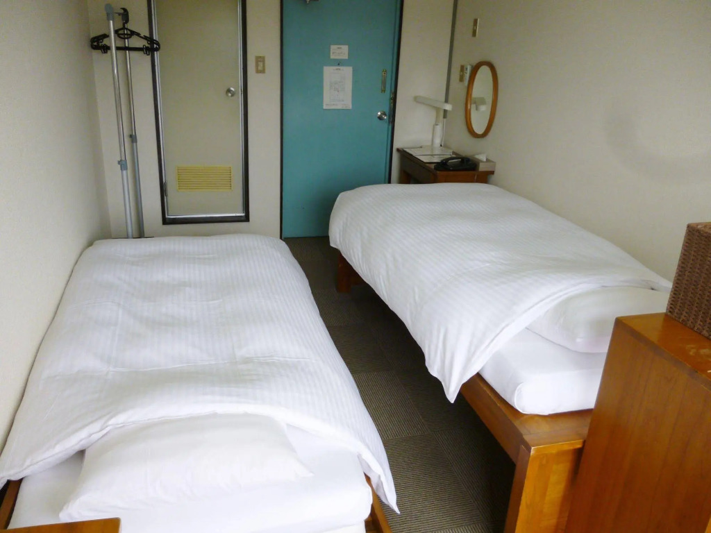 Econo-Inn Kyoto
