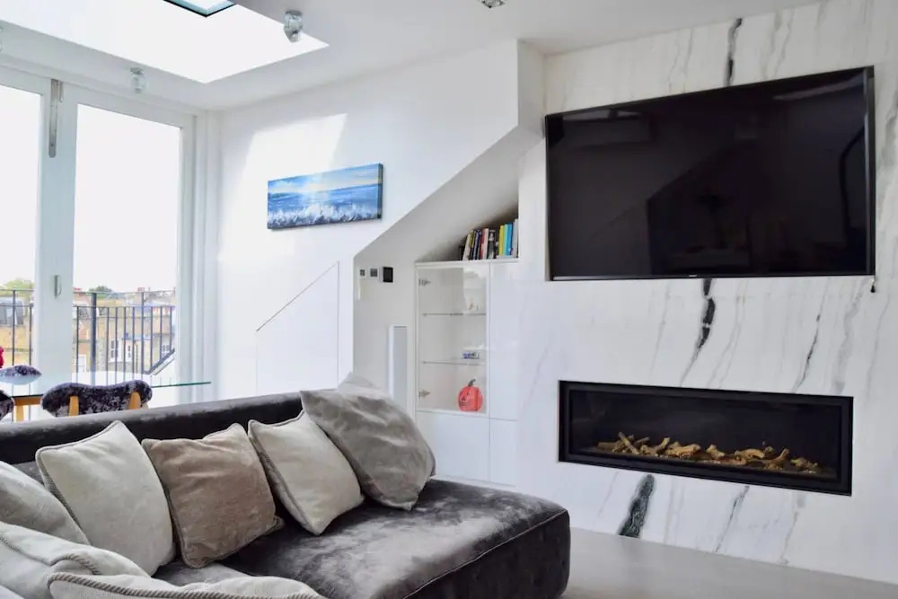 Bright and Stylish Apartment In Little Venice