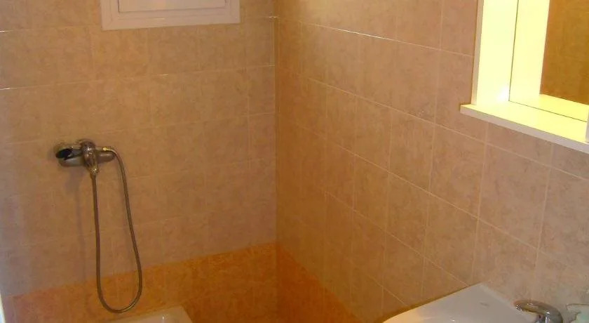 Iremia Rooms
