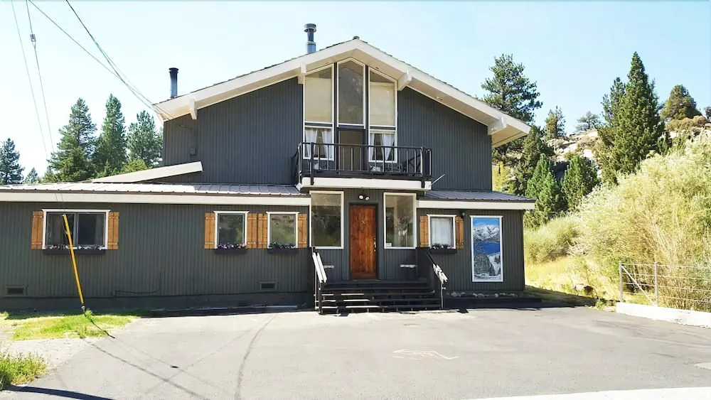 Silver Pines Chalet