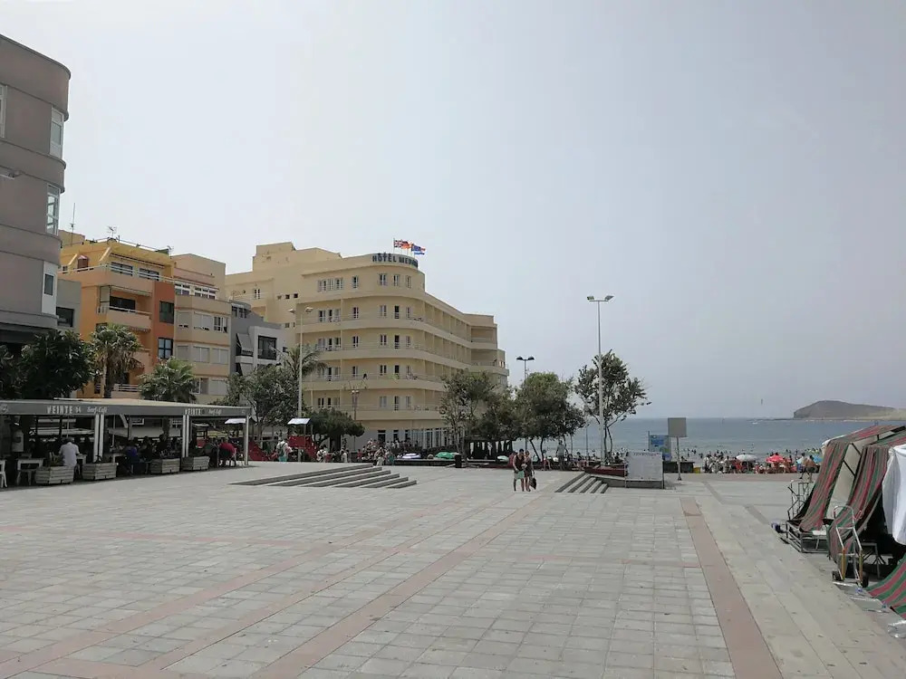 Acosta El Medano 2 Bedrooms 2 mins beach