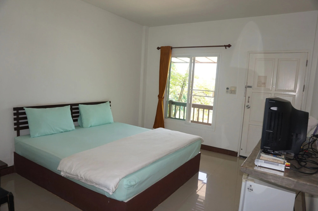 Thatphanom Place