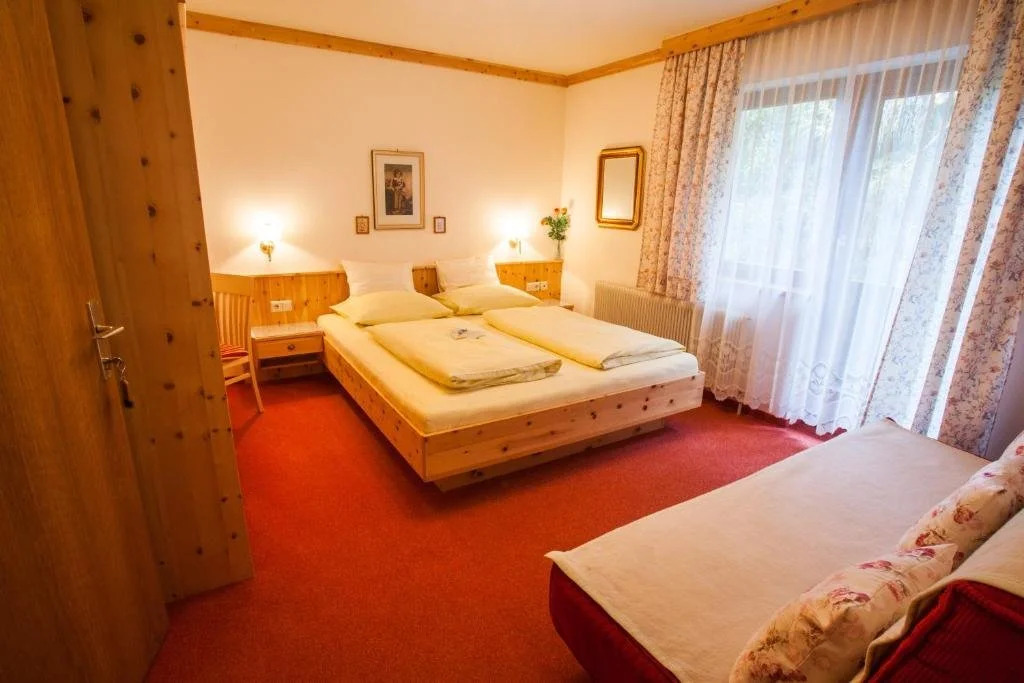 Отель Haus Petersmann