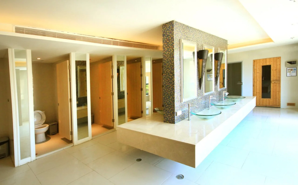 Grande Caribbean Condo
