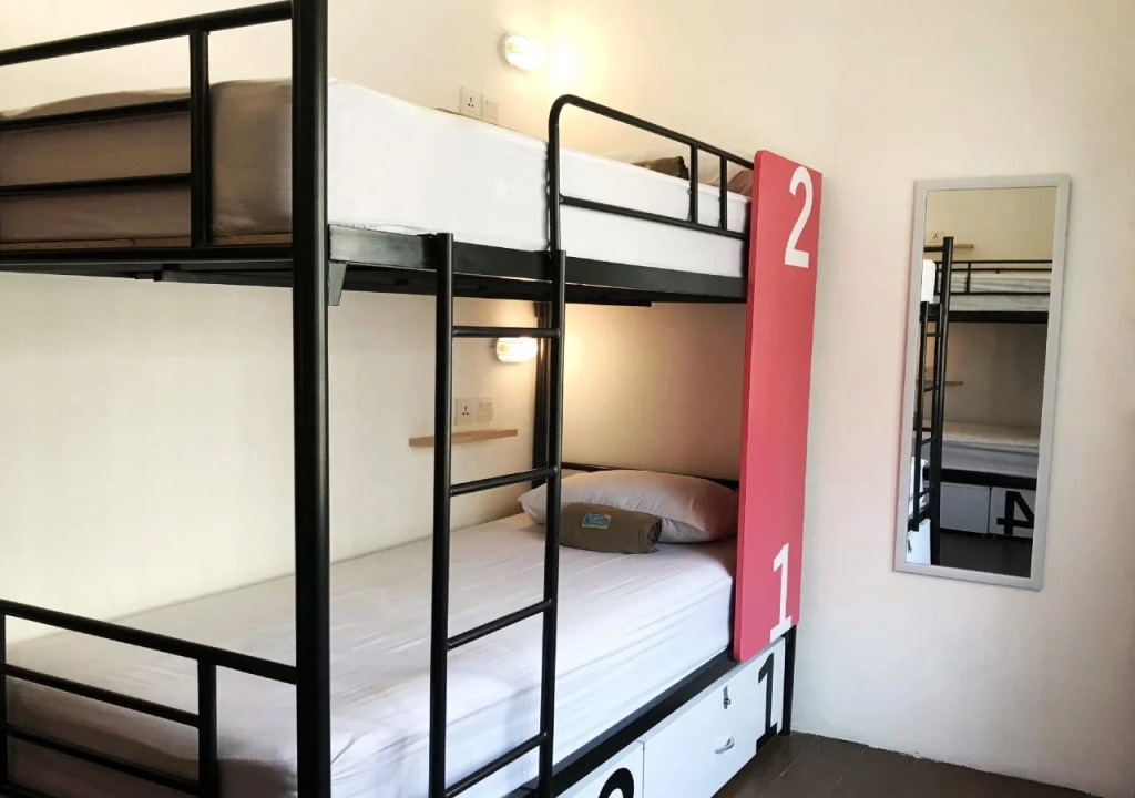 Teduh Hostel Kota Tua