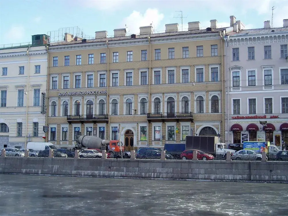 Апартаменты Уютные мини у Аничкова моста