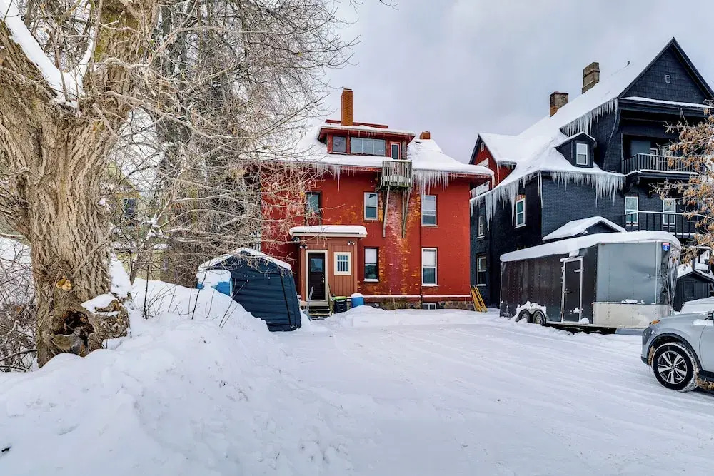 Steps to Dtwn Sault Ste Marie: Historic Home!