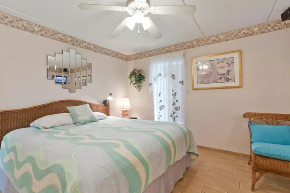 Saida IV Condominium 709