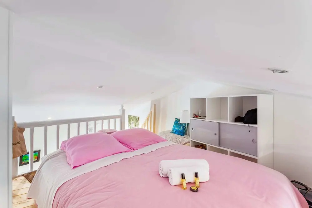 Large Studio in the Heart of Paris, for 4 People