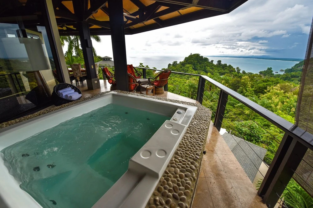 Tulemar Bungalows & Villas