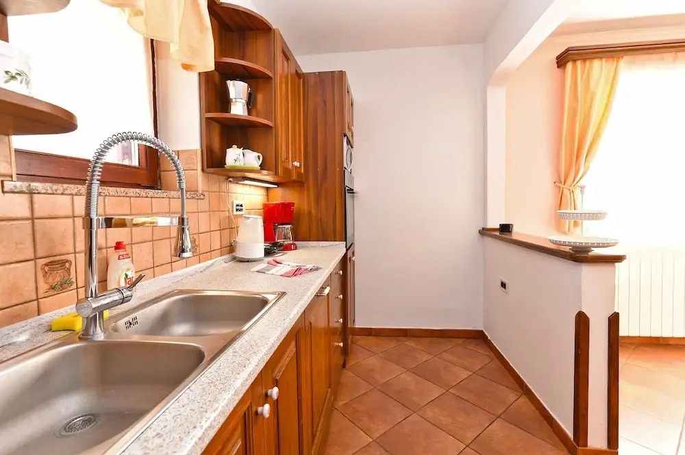 Apartment 1561