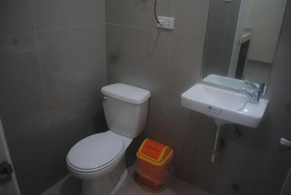Spacious Private apartment at Laorenza Residences