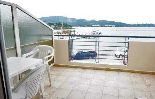 Ameris Studios & Apartments