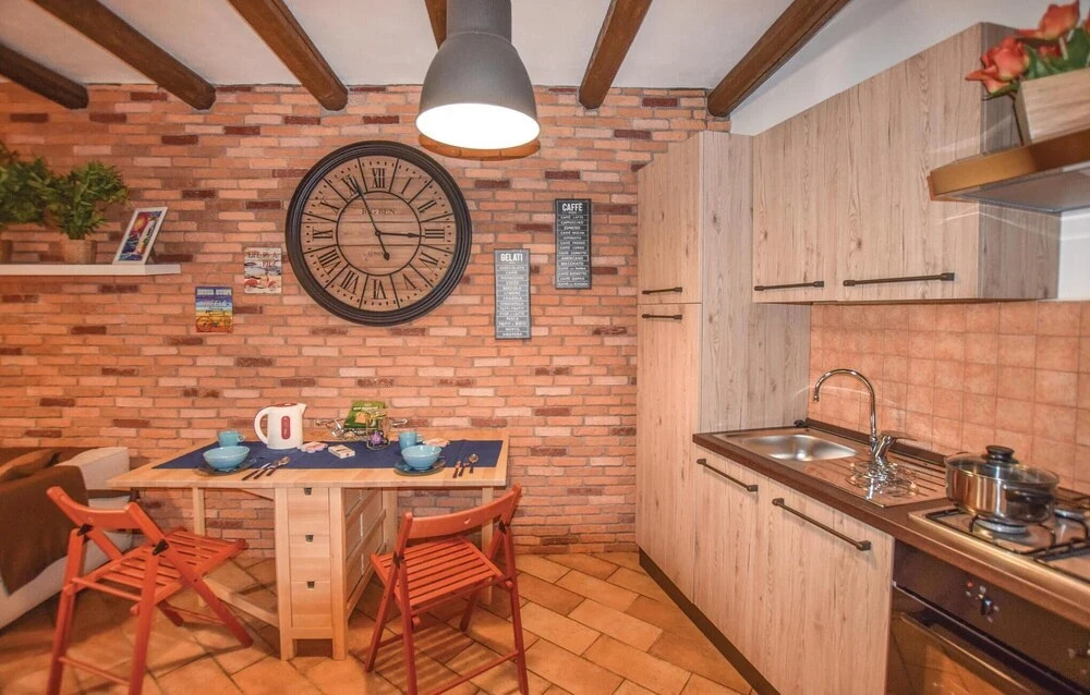 2 Bedroom Amazing Home In Ragusa Rg