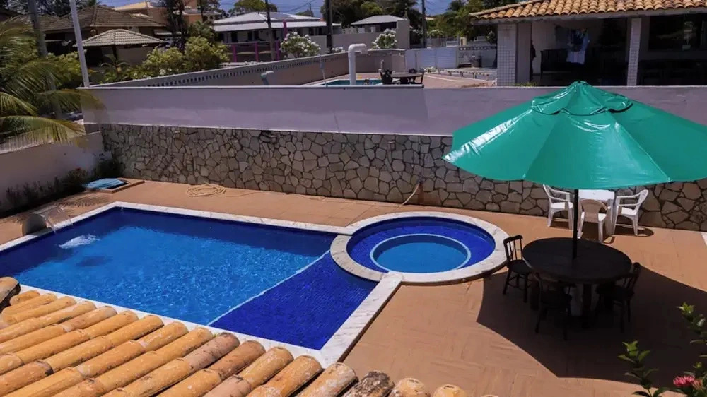 Casa com Hidro Piscina e Churrasqueira - Jacu pe