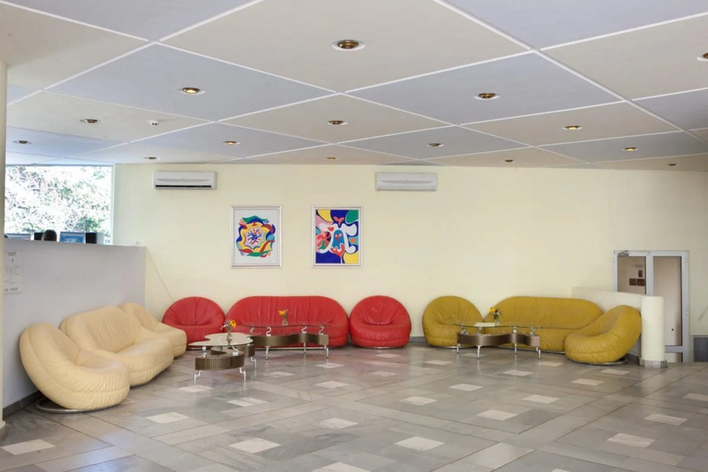 Hotel Compass