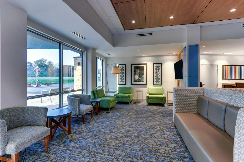 Holiday Inn Express & Suites Middletown - Goshen by IHG