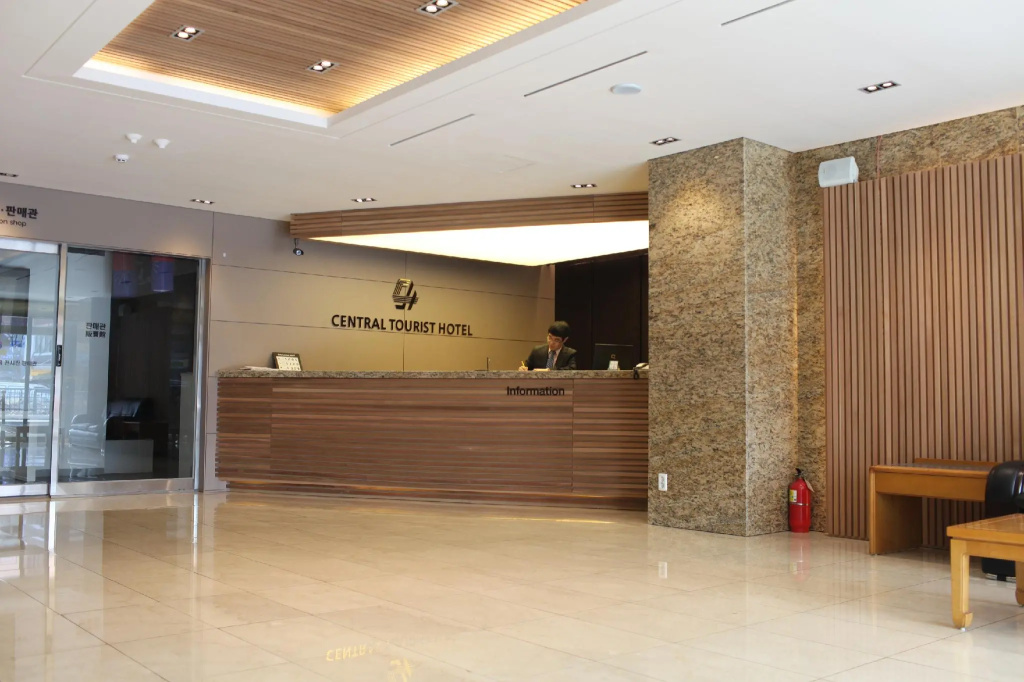 Central Tourist Hotel