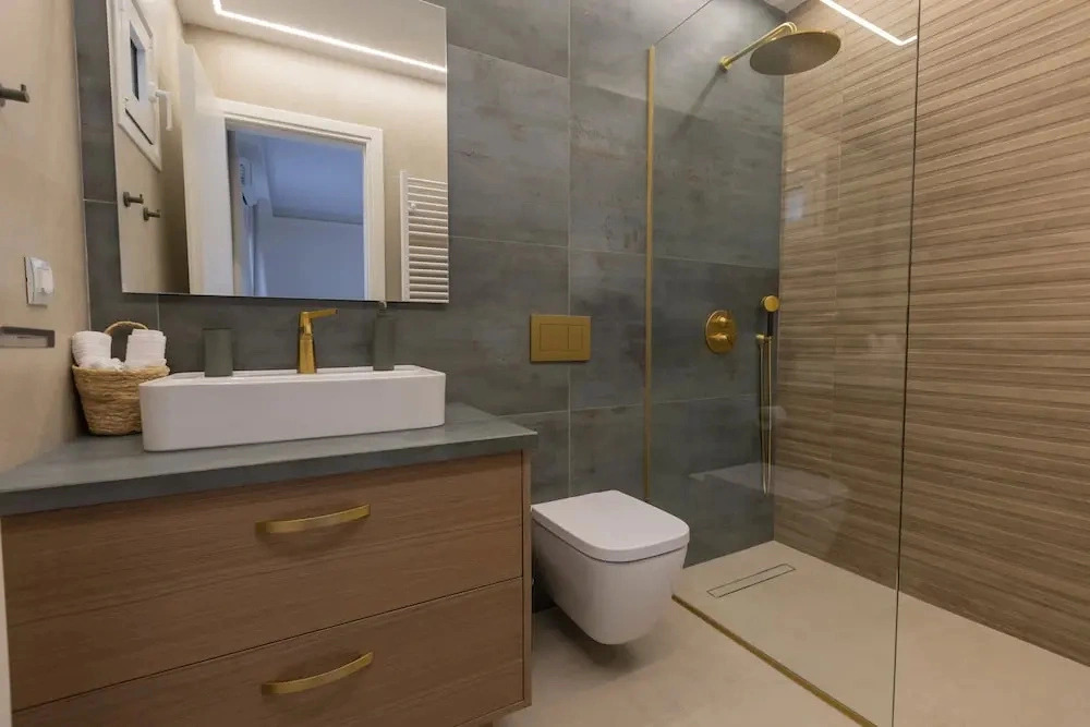 Seafront Villa Ciel with Private Pool in Nafpaktos