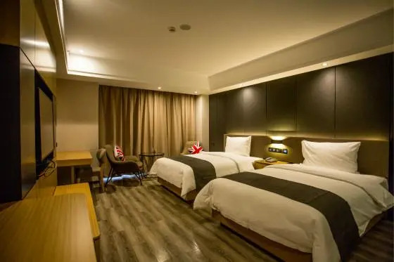 Thank Inn Plus Hotel Qinghai Xining West City District Wanda Gold Street