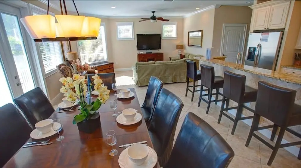 Blue Water View Apartment 6