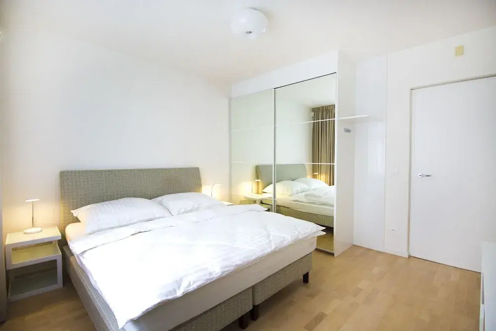 Luxurious apart.with swimming pool