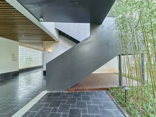 Qianyuan Jiangxin Hotel