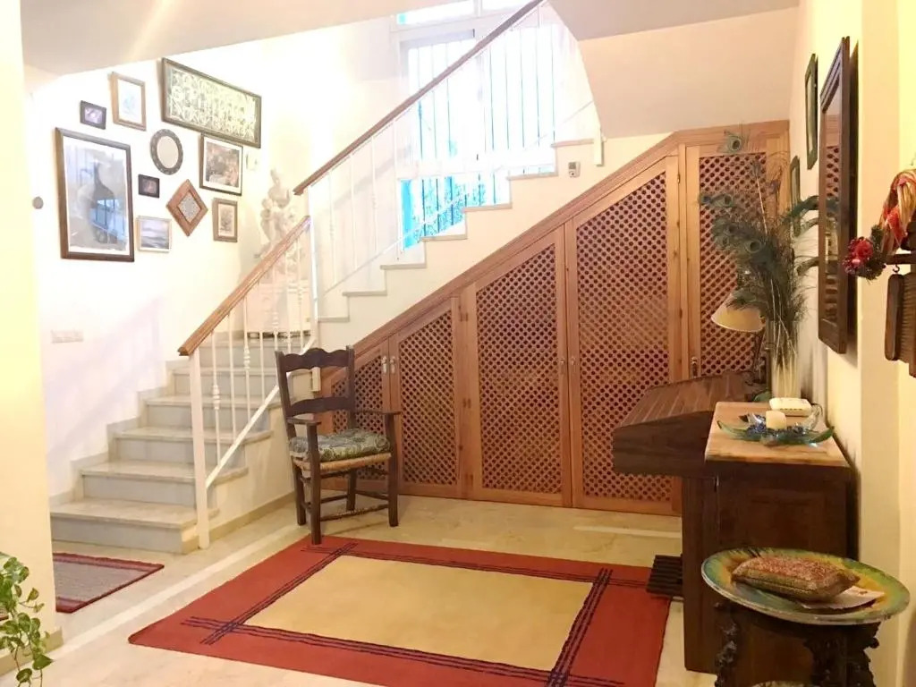 4 bedrooms villa with sea view private pool and enclosed garden at Estepona 1 km away from the beach