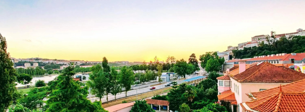Stylish and Elegant Studio - Best View and Location in Coimbra Downton