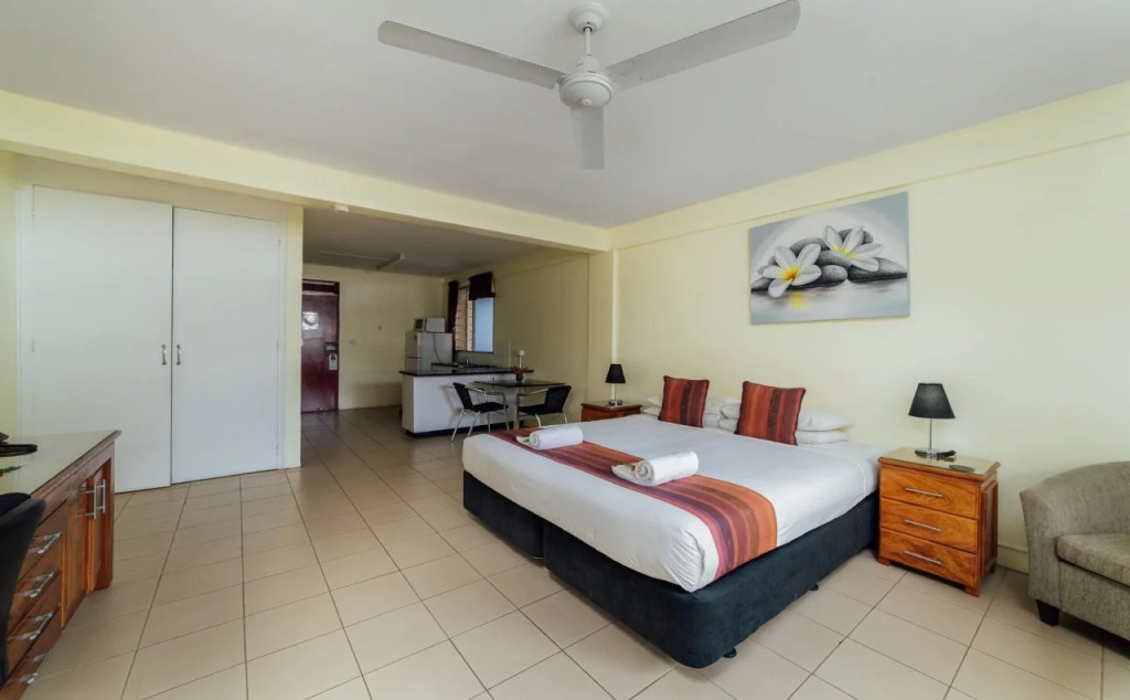 Kaiviti Motel