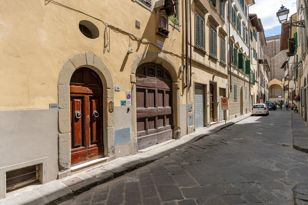 Pinzochere 16 in Firenze