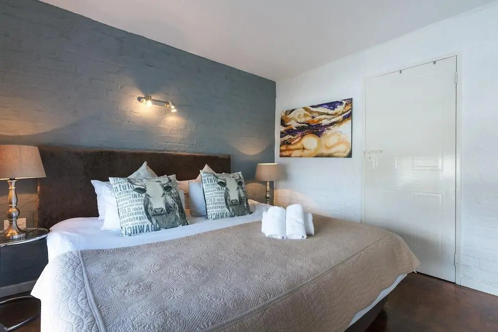 Harbour Terrace 48 by CTHA