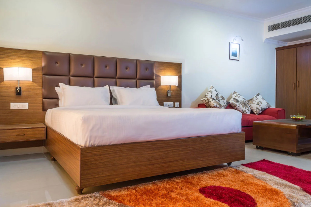 Hotel Saptagiri