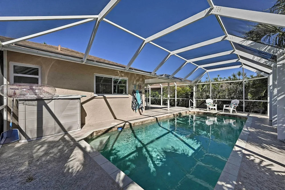 Sunny Marco Island Oasis < 2 Miles to Beach!