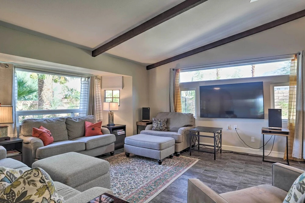 226242 3 BR Oasis w/ Hot Tub By Golf & Coachella!