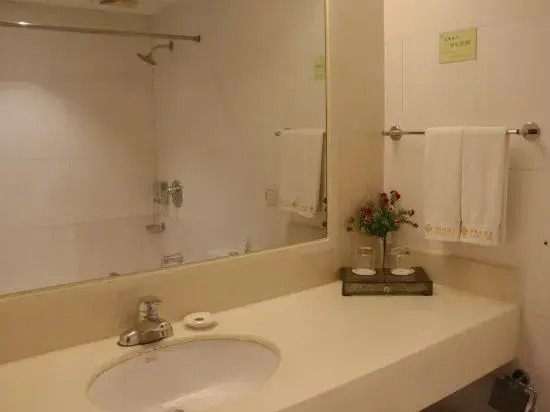 Huajing Hotel