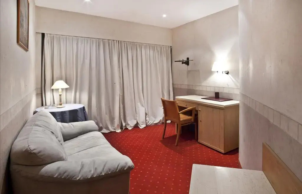 Isthmia Prime Hotel