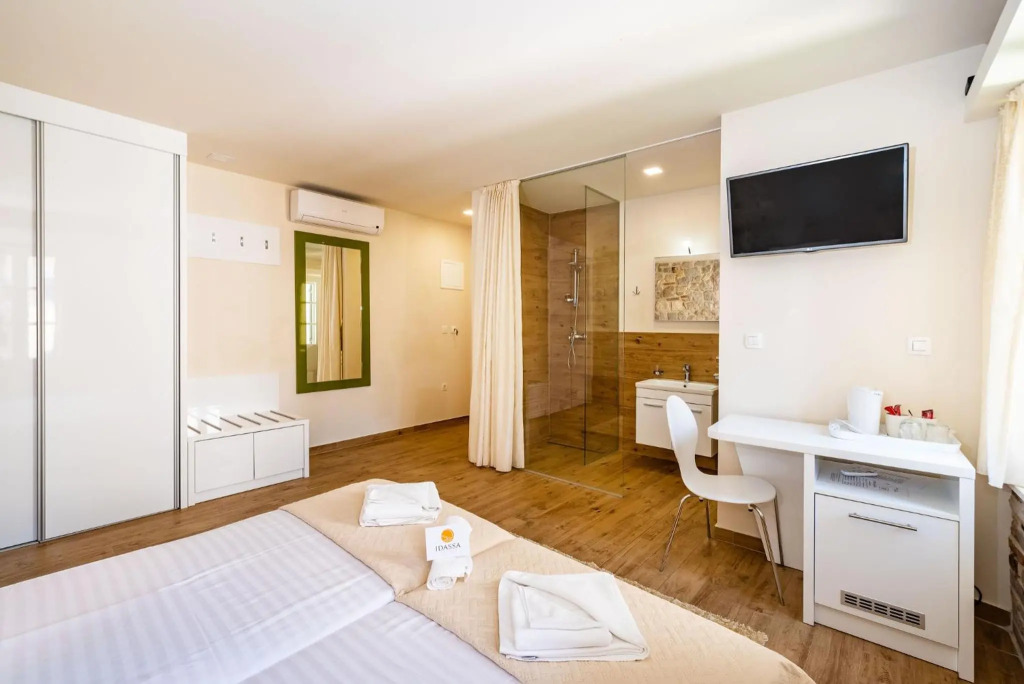 Idassa Atrium rooms