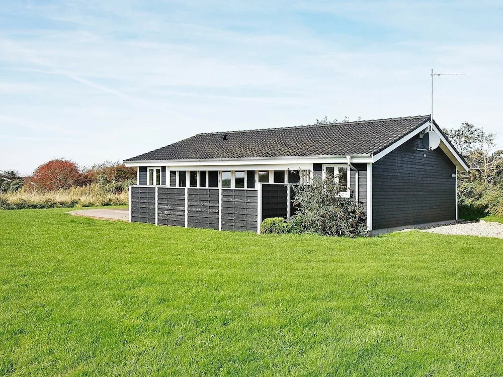 Three-Bedroom Holiday Home In Vestervig