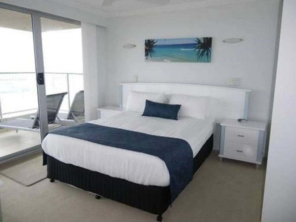 Pacific Surf Absolute Beachfront Apartments