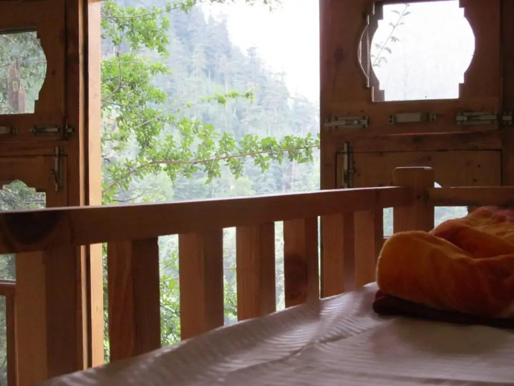 MOZO Inn&Cafe Jibhi