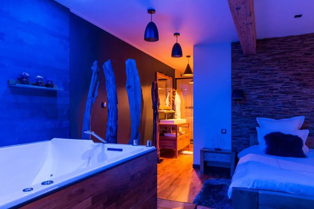 Les suites sainte claire