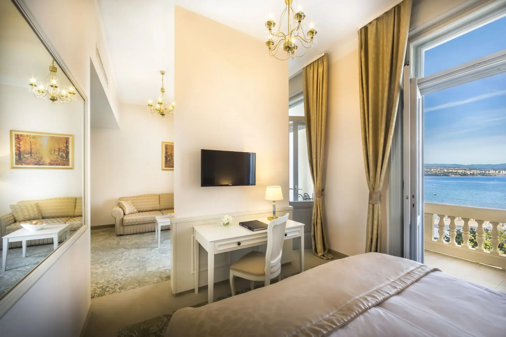 Hotel Bellevue - by Liburnia Hotels & Villas