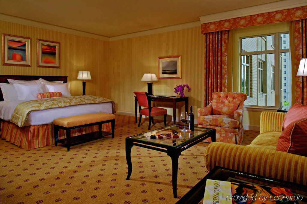 The Ritz-Carlton, Dallas