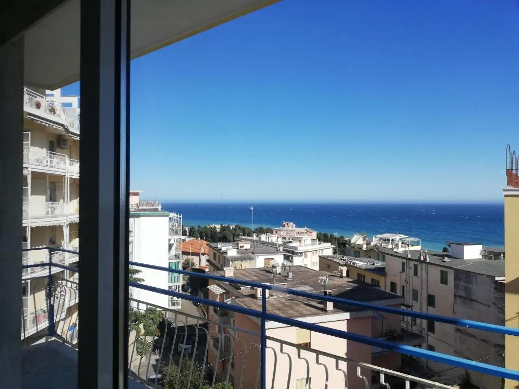 SEMERIA 26 vista mare e posto auto