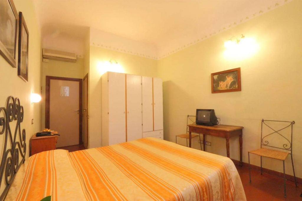 Hotel Genesi