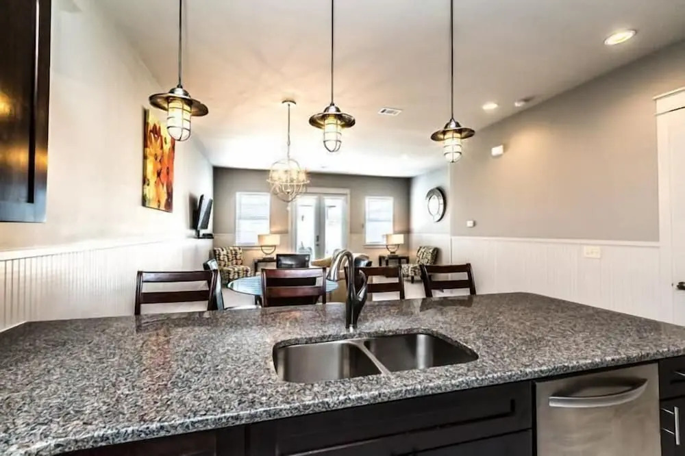 VILLA DEL CARMEN 5 Bedroom Holiday Home by Five Star Properties