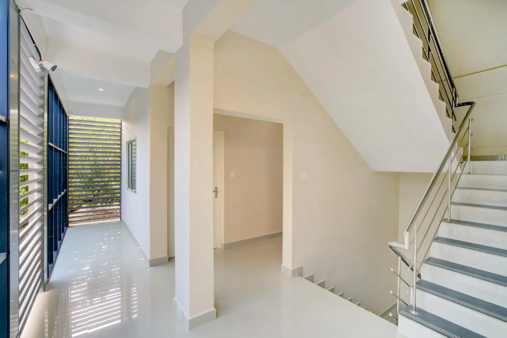 OYO Flagship 73858 Saligram Residency