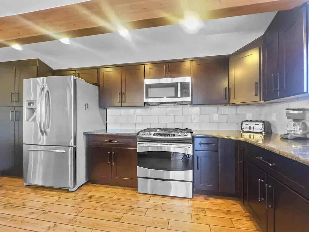 208 Tenderfoot 5 Bedroom Home by RedAwning